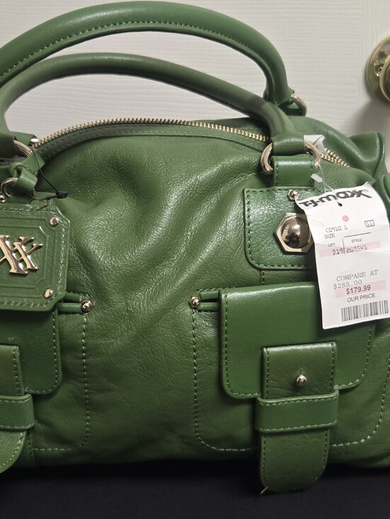 Maxx New York Handbags - Extra Large Maxx New York Green Leather Barrel Handbag - Designer Style